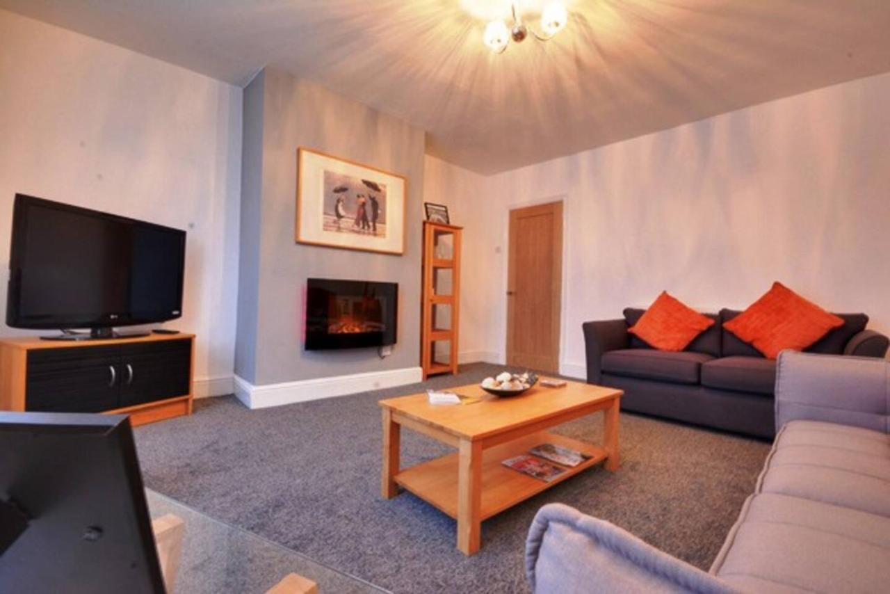 Birkdale Southport Boutique Apartment Sleeps 5 Exterior photo